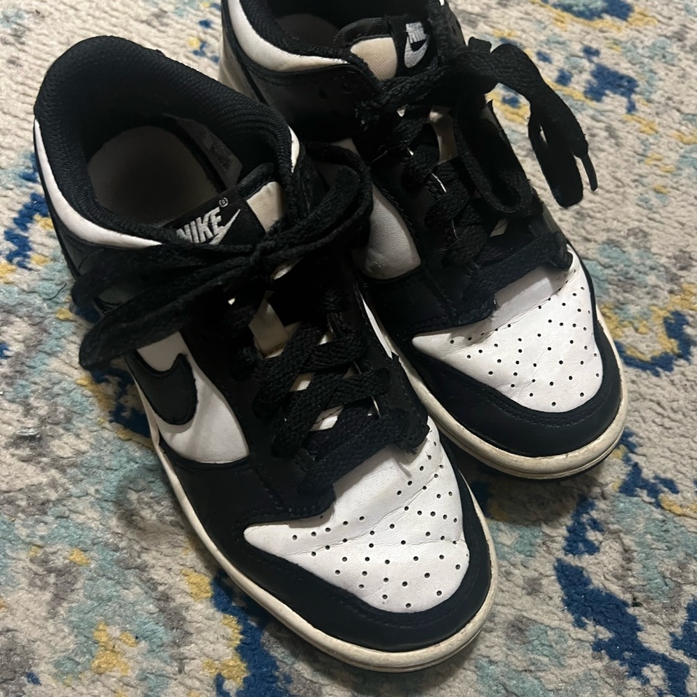 4y Nike dunk Kids Black & white Sneakers